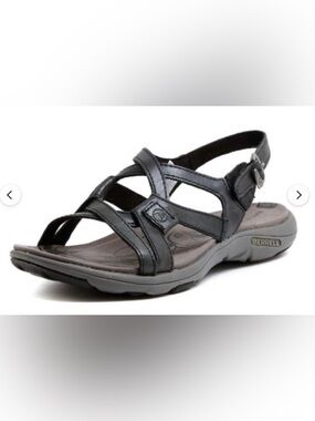 Merrell leather sandals.  Comfortable.  Travel.   Size 6. Worn once.